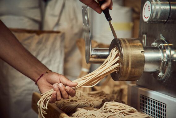 Guided tour of the Castle Mill Mulino Val d'Orcia - PASSIONE TOSCANA