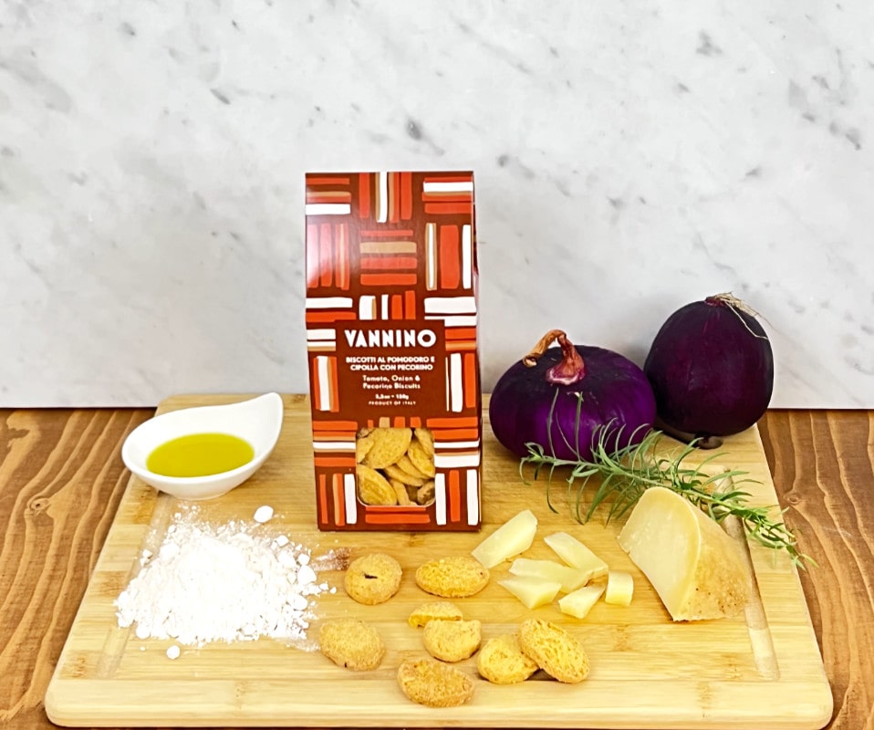 Onion & Tomato Biscuits Biscotteria Vannino - PASSIONE TOSCANA